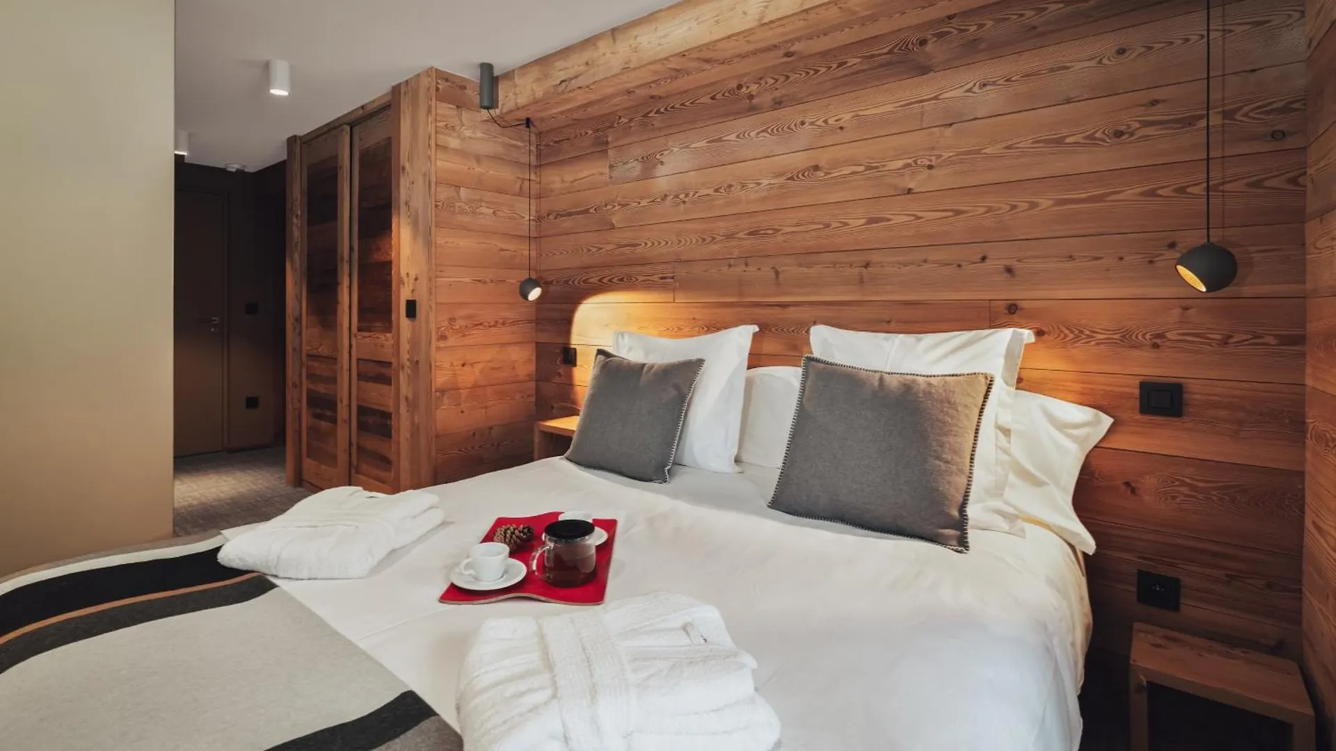**** 酒店 Alliey & Spa Piscine Appart-Hotel Serre Chevalier 蒙乃第耶-勒潘 法国