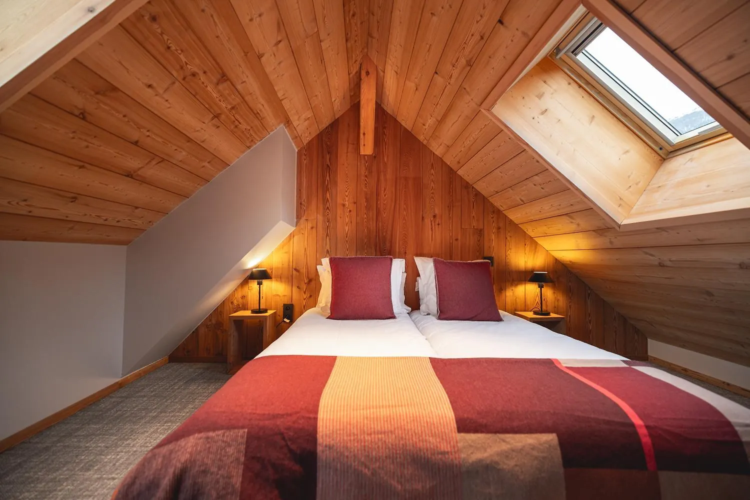Alliey & Spa Piscine Appart-Hotel Serre Chevalier 르몬티얼레벵즈