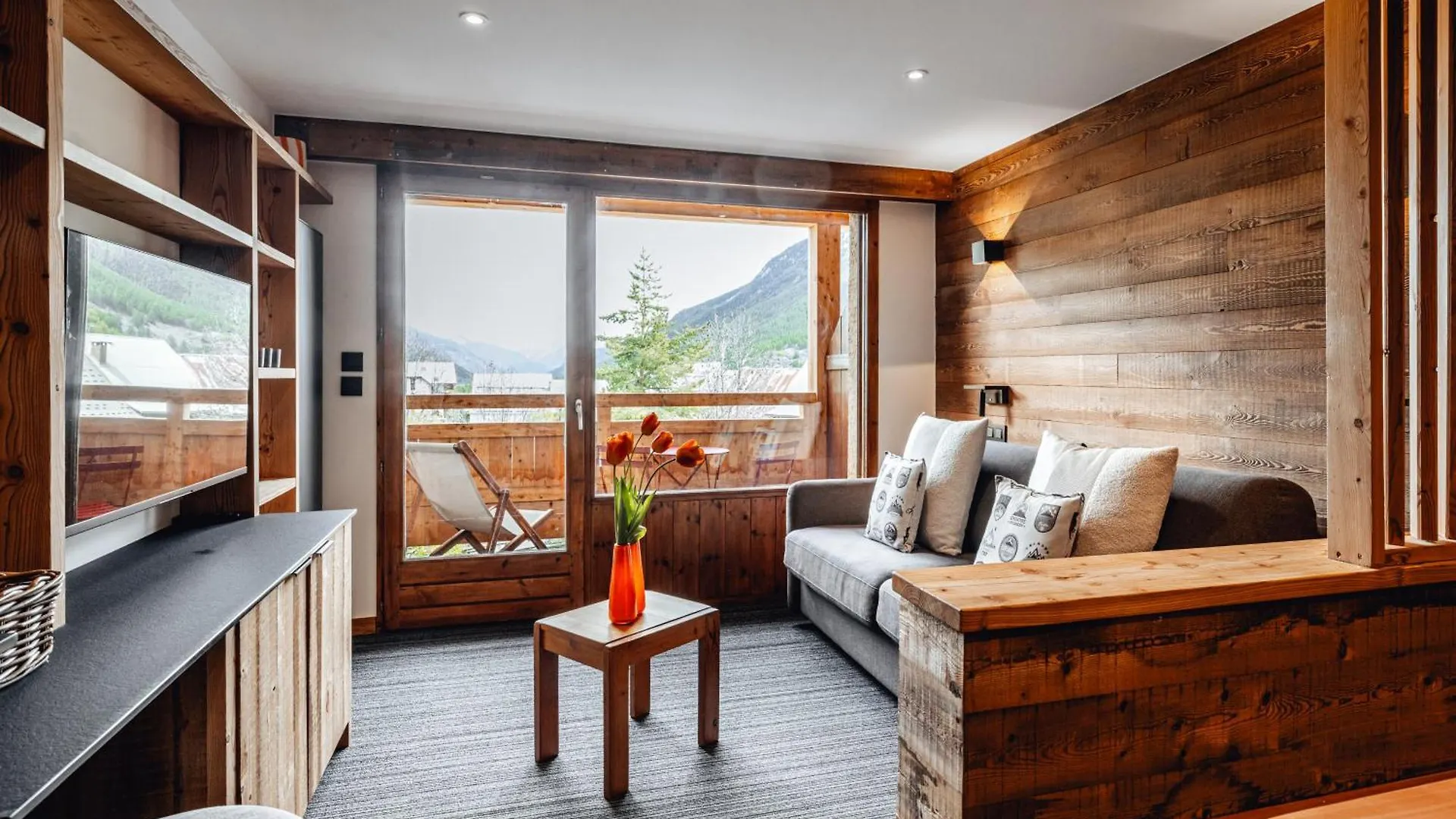 Alliey & Spa Piscine Appart-Hotel Serre Chevalier 르몬티얼레벵즈 호텔